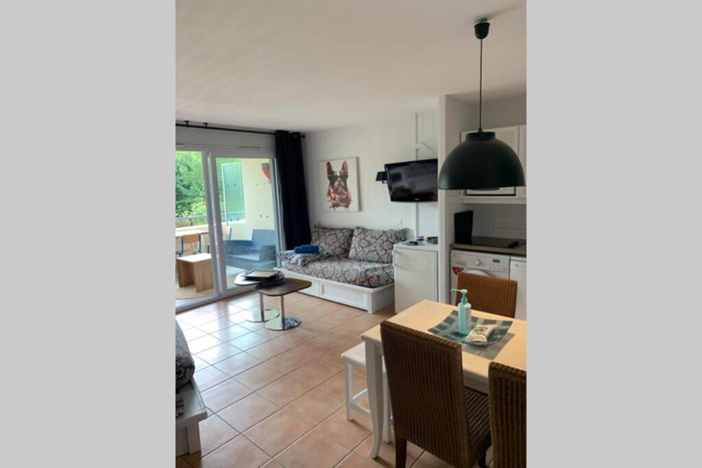 Appartement L'appart De La Baule, Piscines , Proche Mer. *